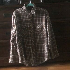 High Sierra men’s brown and red plaid long sleeve button down flannel in size L